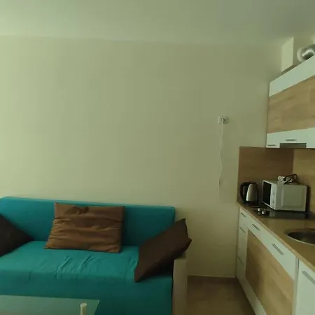 Dom-el Real 3 - Amerikana Apartment Sweti Wlas