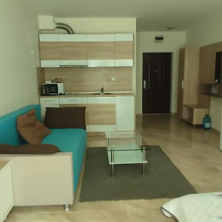 Apartament Dom-el Real 3 - Amerikana
