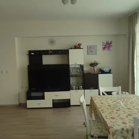 Apartment Dom-el Real 3 - Amerikana *